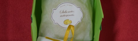 Venda solidária de sabonetes